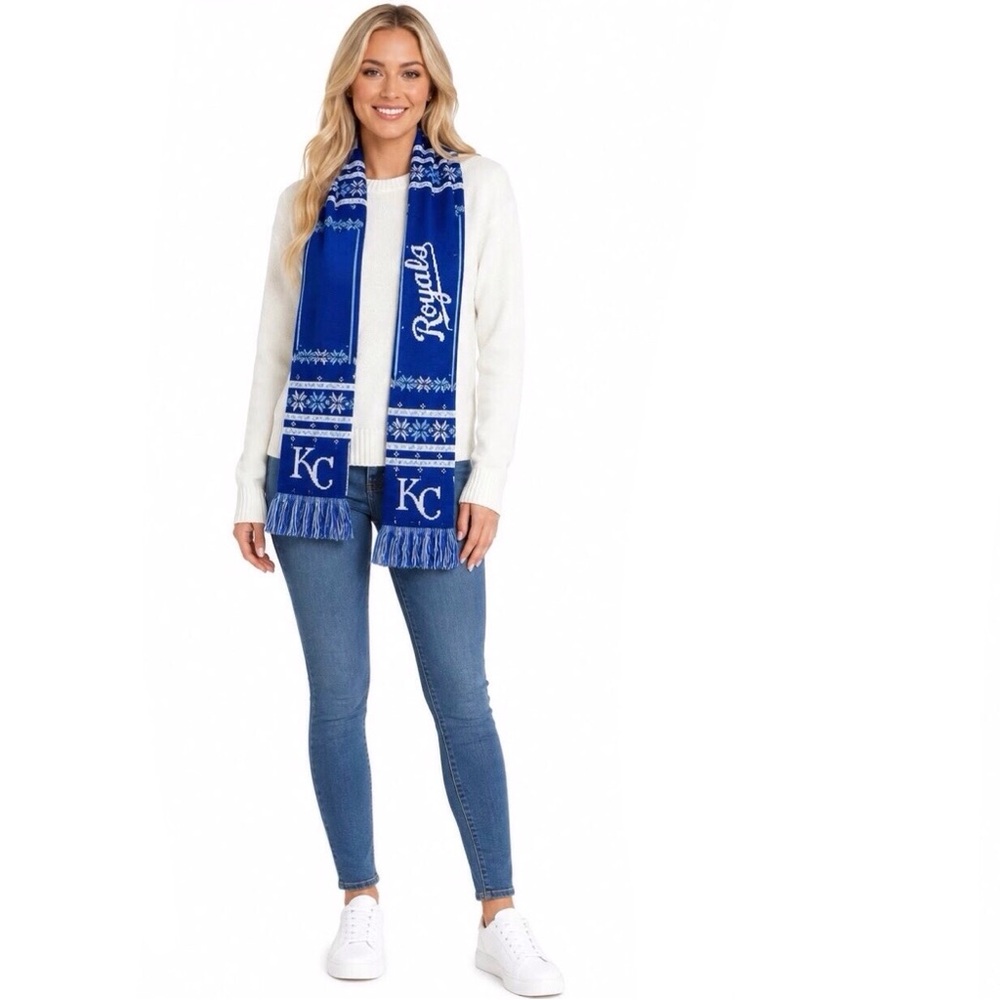 KANSAS CITY ROYALS MLB Knit Scarf Light Em Up LED Flashing Christmas Holiday New